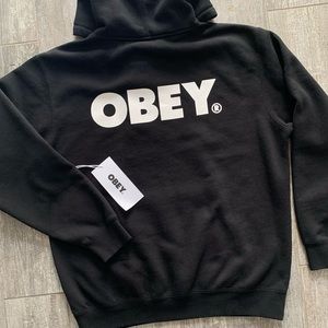 obey sweatshirt